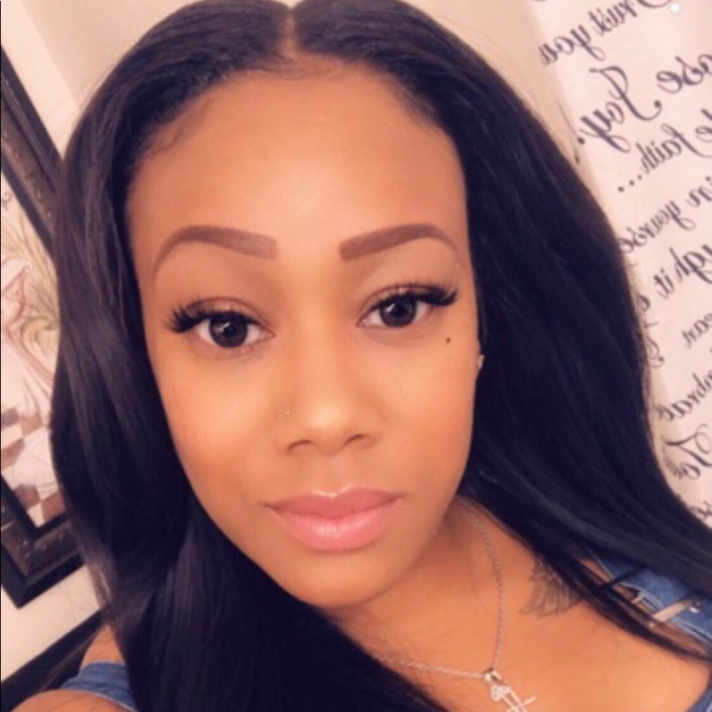 Meet your Posher, Bianca